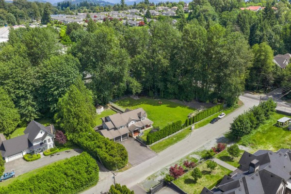 4024 Prairie Street, Abbotsford, BC V4X1X2 Photo 2