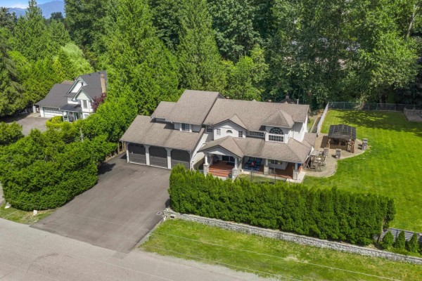 4024 Prairie Street, Abbotsford, BC V4X1X2 Photo 3