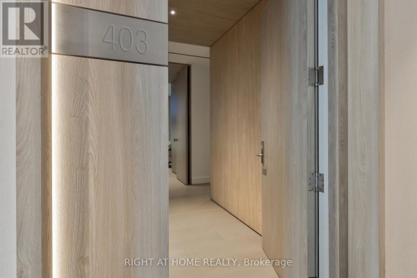 403 - 1 Roxborough Street W, Toronto, ON, photo 2