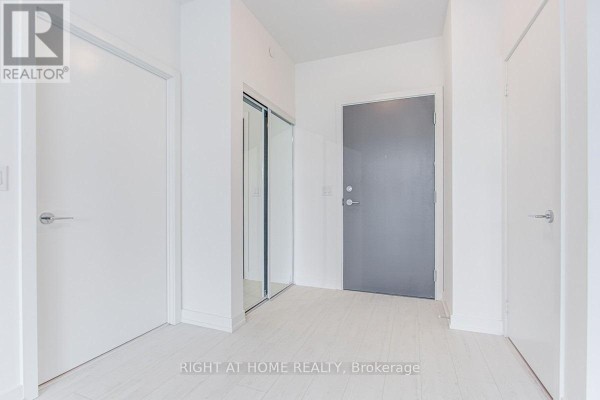 Dining room - 403 - 10 De Boers Drive, Toronto, ON M3J0L6 Photo 3