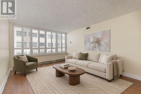 Primary Bedroom - 403 - 1177 Yonge Street, Toronto, ON M4T2Y4 Photo 4
