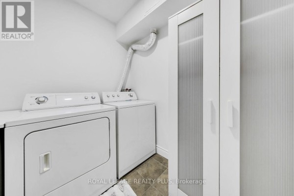 Primary Bedroom - 403 - 1395 White Oaks Boulevard, Oakville, ON L6H2R8 Photo 4