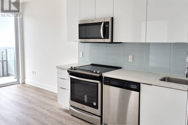 Living room - 403 - 20 Shore Breeze Drive, Toronto, ON M8V0C7 Photo 4
