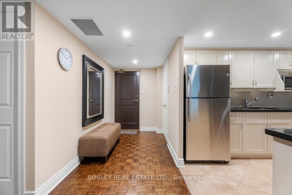 Bedroom - 403 - 30 Wellington Street E, Toronto, ON M5E1S3 Photo 4