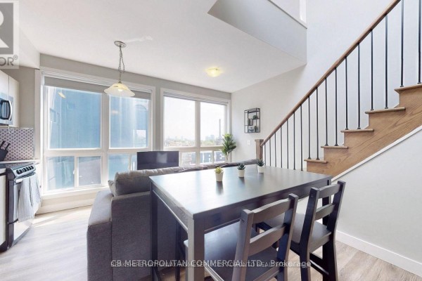 403 - 335 College Street, Toronto, ON M5T1S2 Photo 4