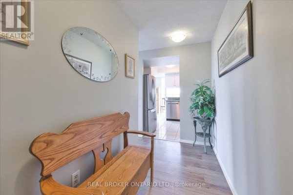 403 - 600 Rexdale Boulevard, Toronto, ON, photo 3