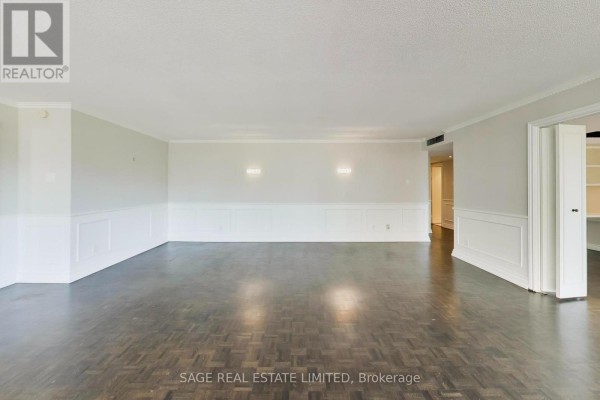 Kitchen - 403 - 63 St Clair Avenue W, Toronto, ON M4V2Y9 Photo 4