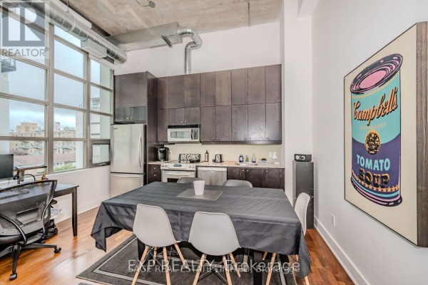 403 - 637 Lake Shore Boulevard W, Toronto, ON M5V3J6 Photo 5