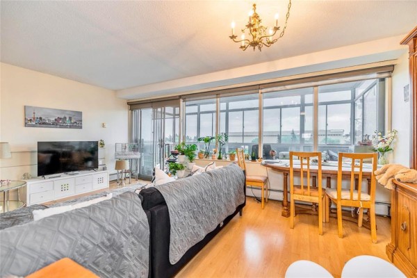 Dining room - 403 1305 Grant Avenue, Winnipeg, MB R3M1Z7 Photo 3