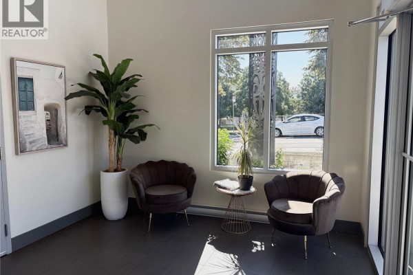 403 147 Haliburton St, Nanaimo, BC, photo 3