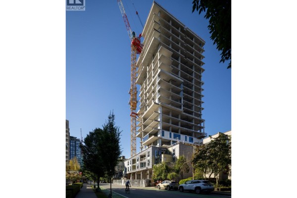 403 1818 Alberni Street, Vancouver