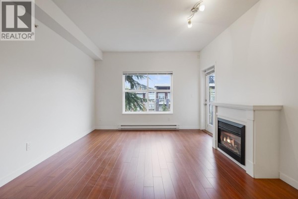 403 2488 Kelly Avenue, Port Coquitlam, BC V3C1Y4 Photo 2