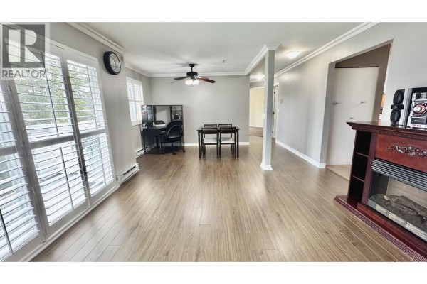 403 2983 Cambridge Street, Port Coquitlam, BC V3B7N7 Photo 3