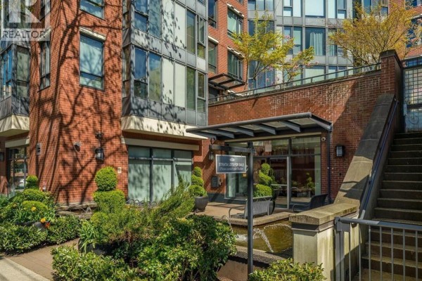 403 3228 Tupper Street, Vancouver, BC V5Z4S7 Photo 3