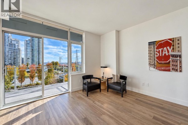 403 4433 Alaska Street, Burnaby, BC V5C0N3 Photo 4