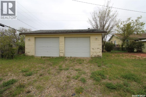 Laundry room - 403 4th Street W, Shaunavon, SK S0N2M0 Photo 5