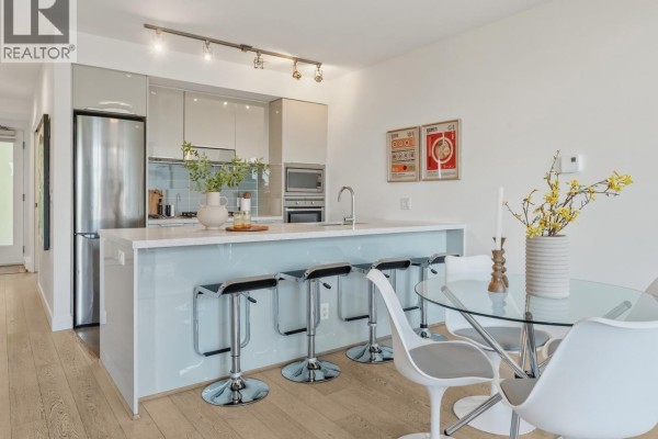 403 71 E Pender Street, Vancouver, BC V6A1S9 Photo 5