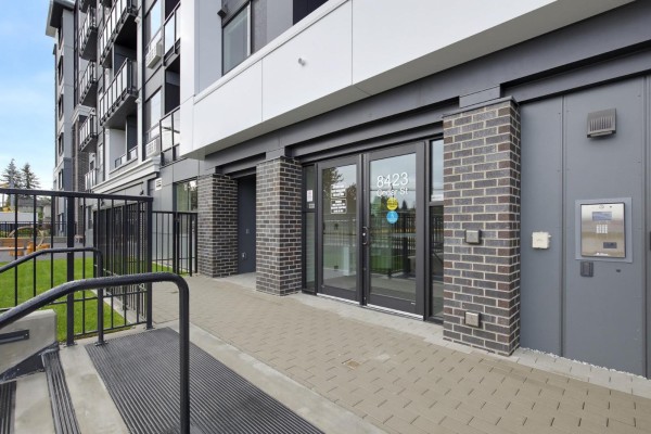 403 8423 Cedar Street, Mission, BC V4S1A1 Photo 5