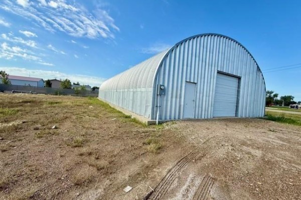 403 Sixth Avenue, Reston, MB R0M1X0 Photo 5