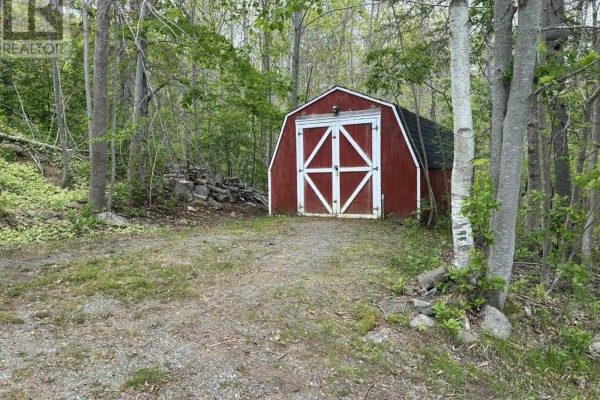 Den - 4030 Marble Mountain Road, Lime Hill, NS B0E3K0 Photo 5