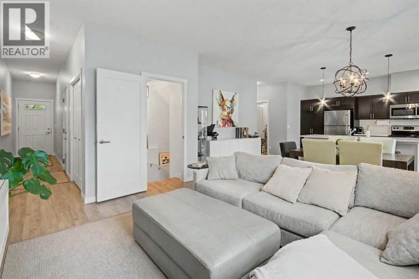 Primary Bedroom - 404, 428 Nolan Hill Drive Nw, Calgary, AB T3R0V4 Photo 5