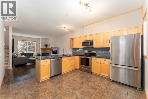 3pc Bathroom - 404, 85 Dyrgas Gate, Canmore, AB T1W3L1 Photo 4
