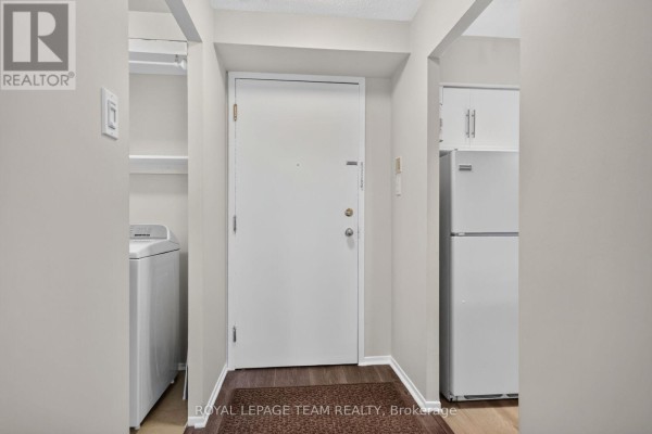 Bathroom - 404 - 1025 Grenon Avenue, Ottawa, ON K2B8S5 Photo 5