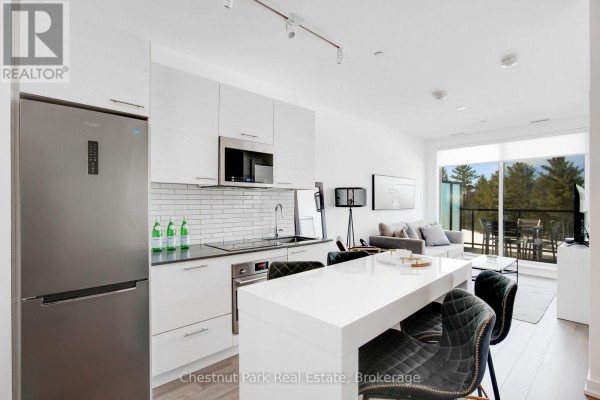 404 - 120 Carrick Trail, Gravenhurst), ON P0P0A2 Photo 3