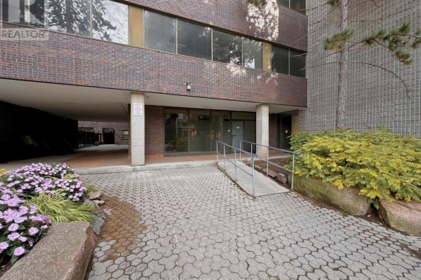 404 - 124 Merton Street, Toronto, ON M4S2Z2 Photo 4