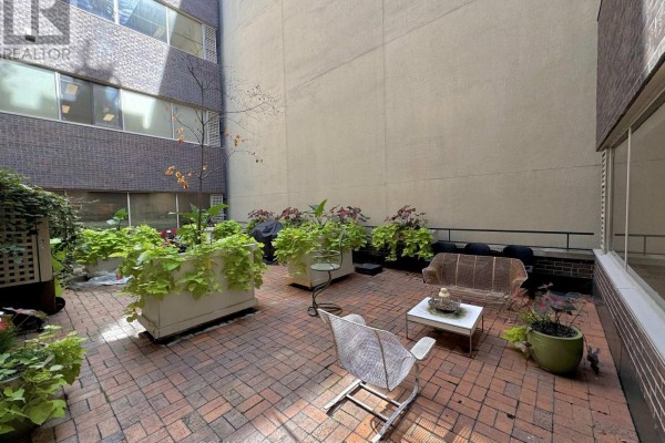 404 - 124 Merton Street, Toronto, ON M4S2Z2 Photo 5