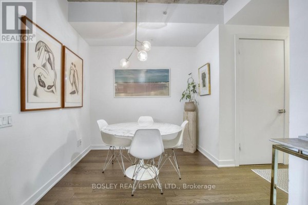 Primary Bedroom - 404 - 130 Rusholme Road, Toronto, ON M6H1A7 Photo 5