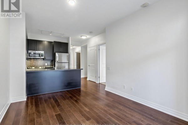 Kitchen - 404 - 17 Ruddington Drive, Toronto, ON M2K0A8 Photo 3