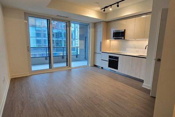 Bedroom - 404 - 425 Front Street E, Toronto, ON M5A0X2 Photo 4