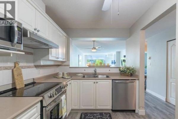 404 12148 224 St, Maple Ridge, BC, photo 3