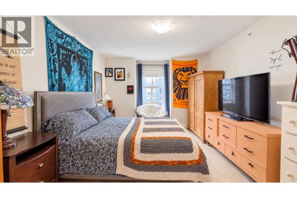 404 1310 Victoria Street, Squamish, BC V8B0C3 Photo 5