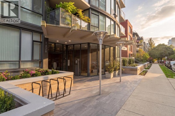 404 1428 W 6th Avenue, Vancouver, BC V6H4H4 Photo 2