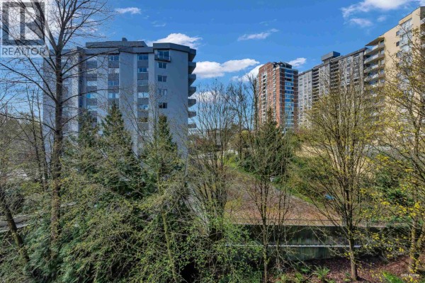 404 1930 Marine Drive, West Vancouver, BC V7V1J8 Photo 2