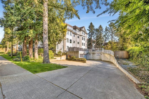 404 20088 55a Avenue, Langley, BC V3A4K9 Photo 3