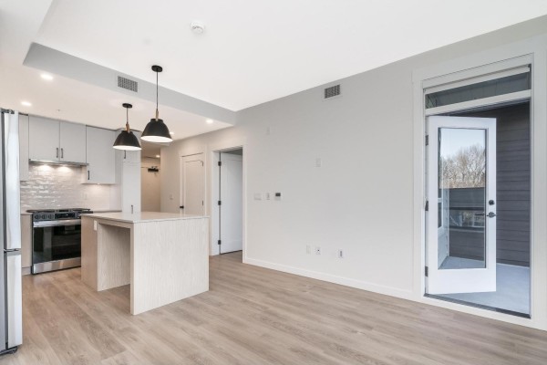 404 27218 Aldergrove Town Centre Drive, Langley, BC V4W0E4 Photo 4