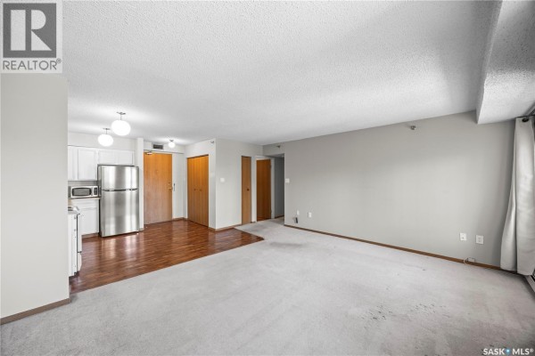 Kitchen - 404 405 5th Avenue N, Saskatoon, SK S7K6Z3 Photo 2