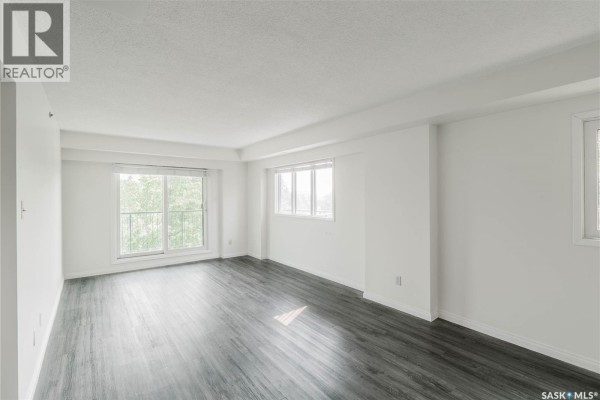 Primary Bedroom - 404 611 University Drive, Saskatoon, SK S7N3Z1 Photo 4
