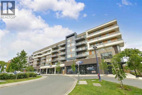 404 967 Whirlaway Cres, Langford