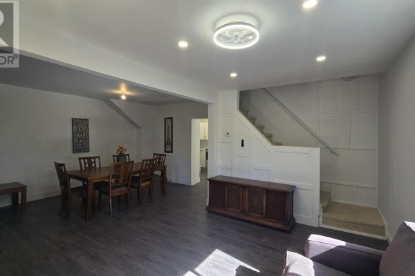 404 John St, Sault Ste  Marie, ON, photo 2