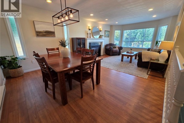 Living room - 4040 Clegg Cres S, Port Alberni, BC V9Y7X5 Photo 3
