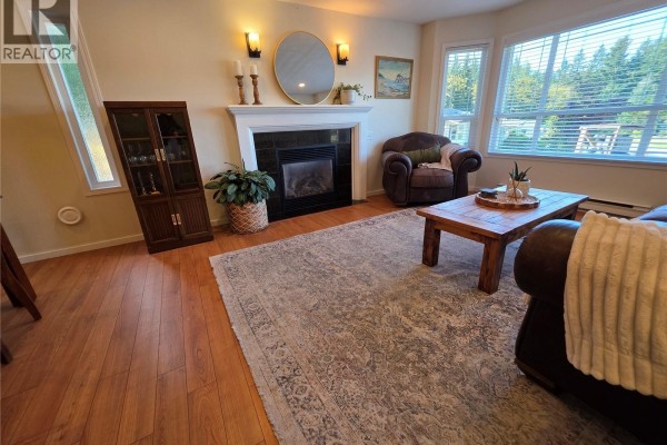 Kitchen - 4040 Clegg Cres S, Port Alberni, BC V9Y7X5 Photo 5
