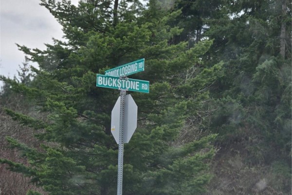 4040 Comox Logging Rd, Courtenay, BC V9N9P3 Photo 5