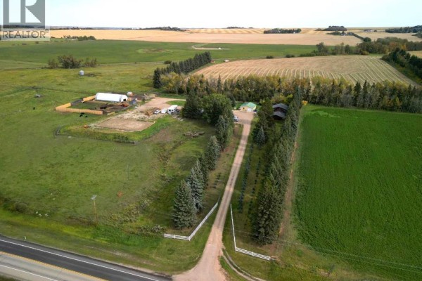 Foyer - 40419 Ab-20, Rural Lacombe County, AB T0C0J0 Photo 5