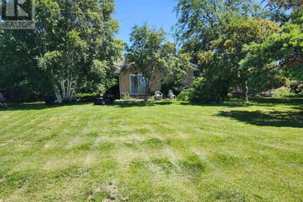 4044 Ravenshoe Road, Georgina, ON L0E1R0 Photo 4
