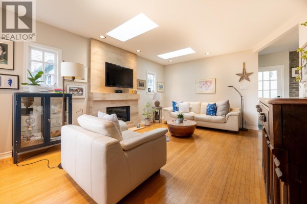 4047 W 32nd Avenue, Vancouver, BC, photo 2