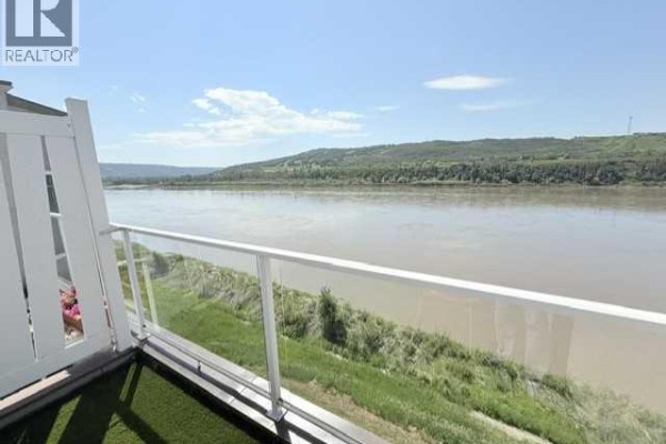4pc Bathroom - 405, 9810 94 Street, Peace River, AB T8S1J2 Photo 5